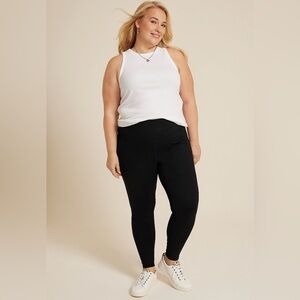 EUC Maurice’s Super High Rise Pocket Luxe Leggings